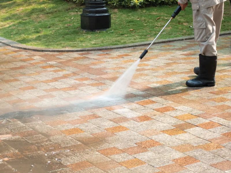 Concrete, paver and brick cleaning